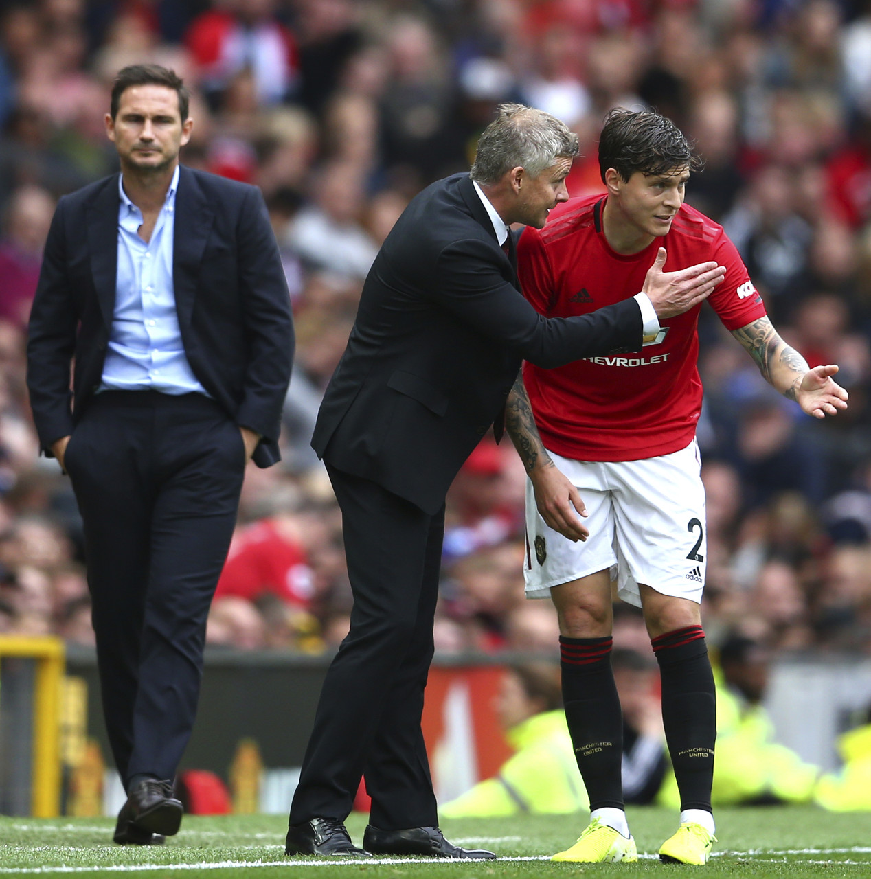 吸引着无数 吸引着无数